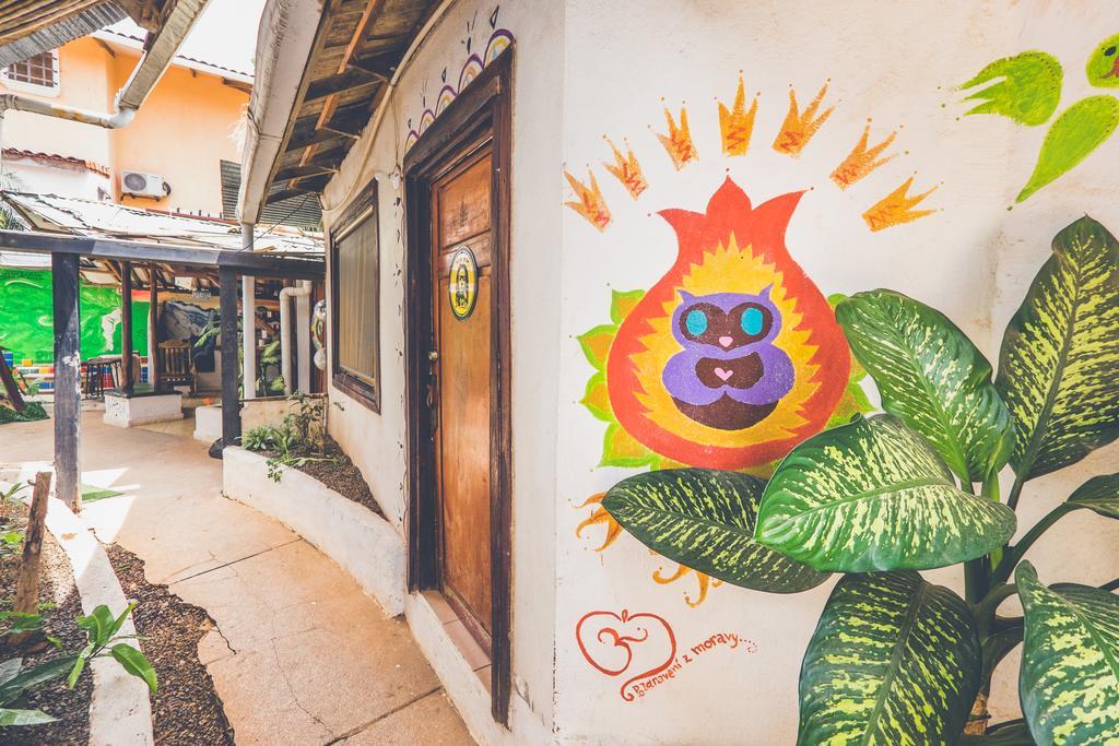 Pura Vida Hostel تاماريندو المظهر الخارجي الصورة