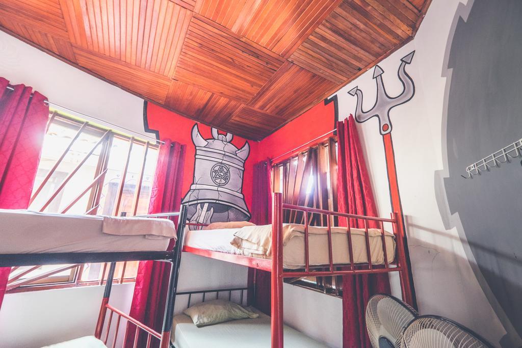 Pura Vida Hostel تاماريندو المظهر الخارجي الصورة