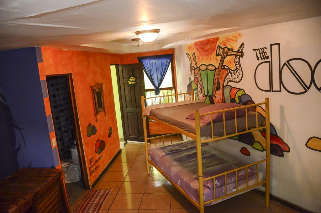 Pura Vida Hostel تاماريندو المظهر الخارجي الصورة